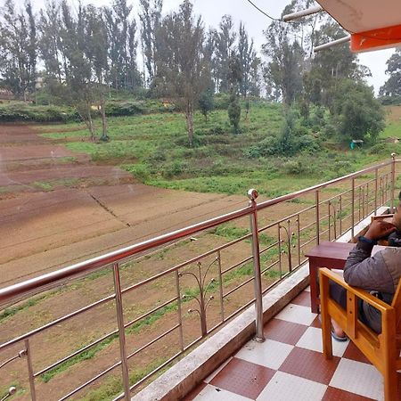 Memmsta Hotels 1510 - Ooty Ngoại thất bức ảnh
